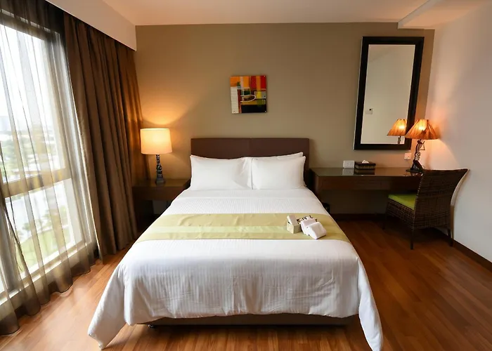 Imperial Heritage Hotel Melaka I City Centre I Free Wifi I Free Parking L Free Club Lounge Access