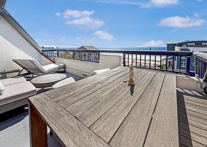 Beach Paradise - Perfect Ocean Sunset Views With Pool & Sauna & Breakfast!