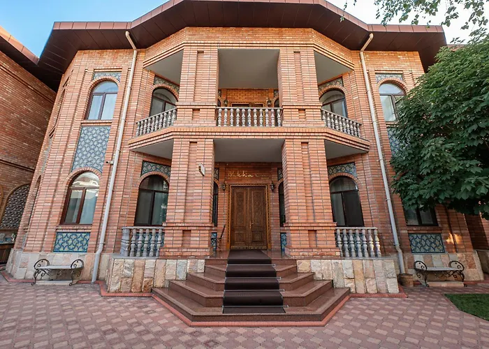 Ichan Qal'A Premium Class Hotel