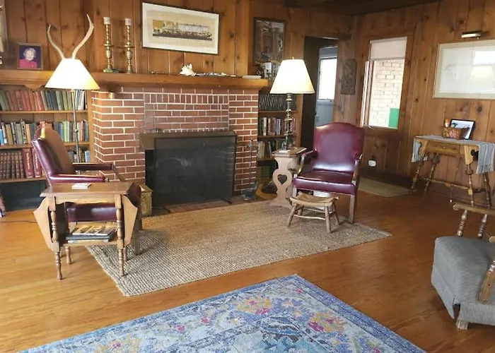 The Pelton House