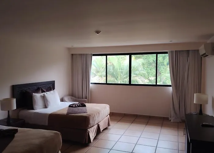 Private Family Room In Coronado Luxury Club & Suites