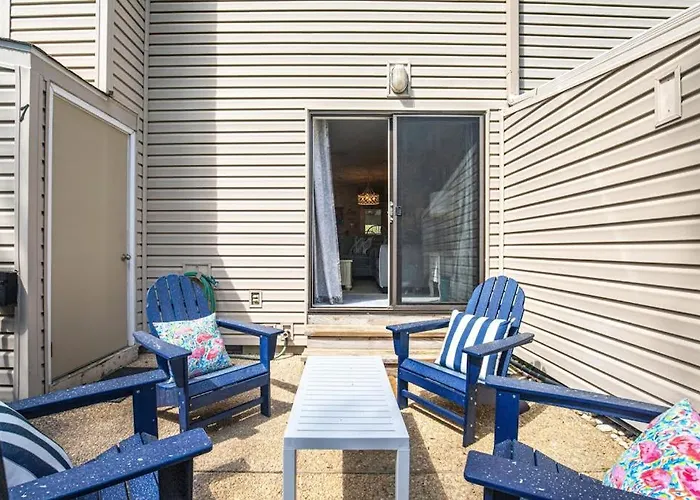 Sea Pines Village --- 7 Sea Pines Vill
