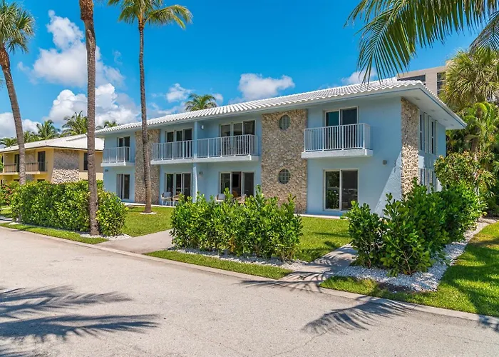 On The Beach Juno! 3-Top Rated Villa!