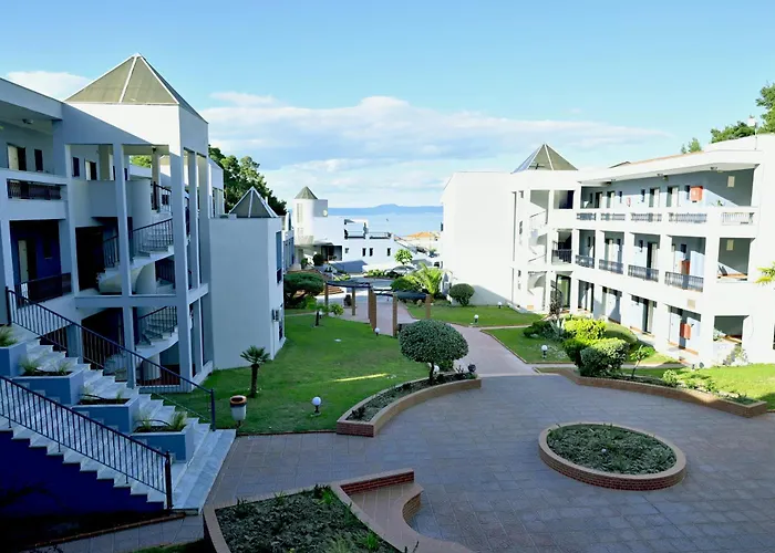 Atrium Hotel