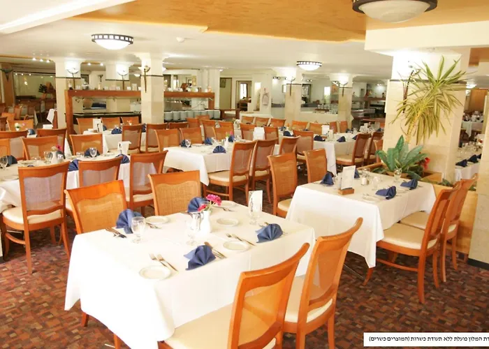 Ron Beach Hotel