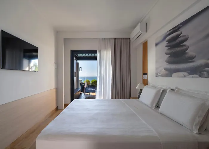 Coral Hotel Athens