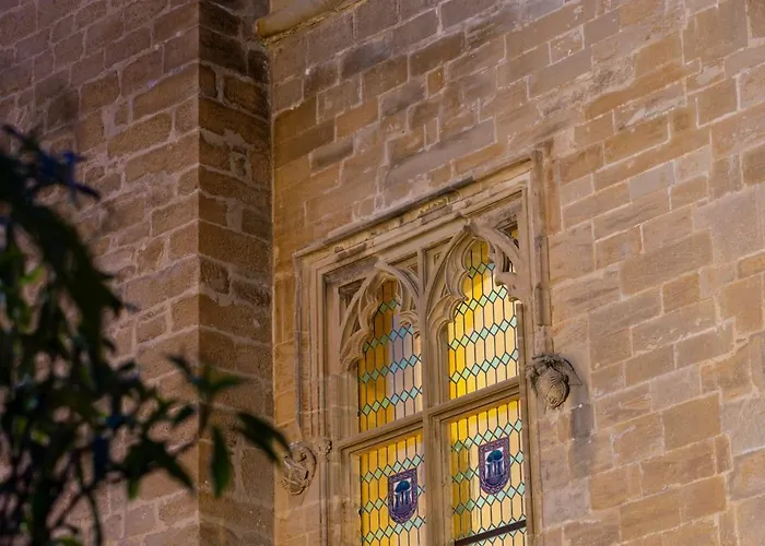 Parador De Olite