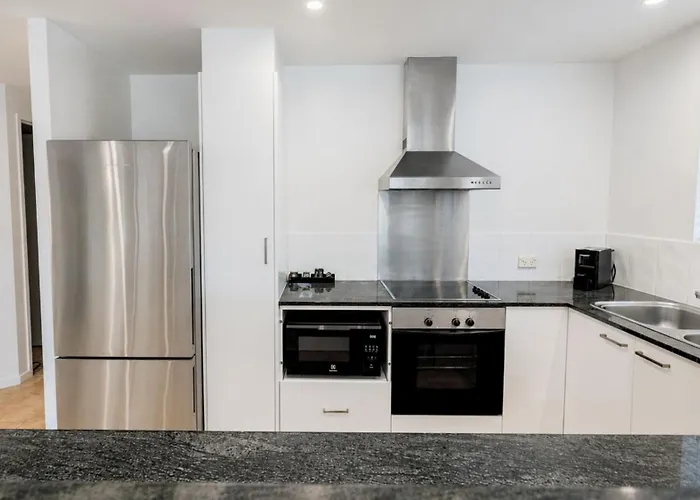 Cayman Villas Port Douglas