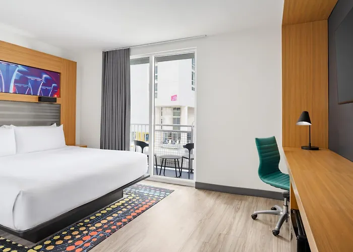 Aloft By Marriott Miami - Brickell