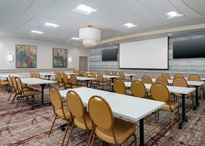 Hilton Garden Inn Wayne