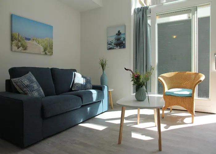 Stunning Apartment In Schoorl, North Hollanda You Can Bike To The Beach