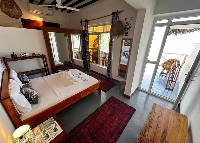 The African Paradise Beach Hotel