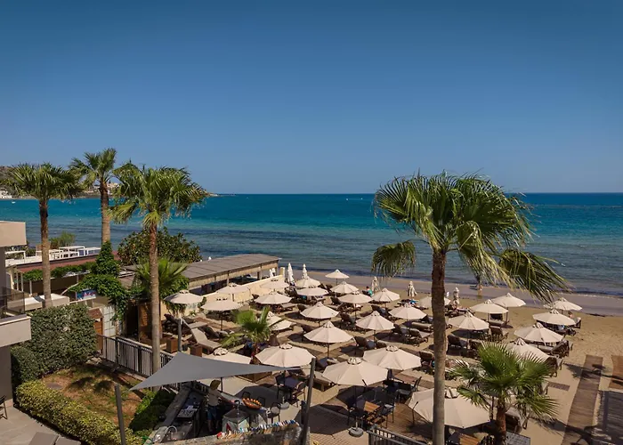 Riviera Boutique Hotel