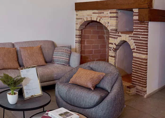 Antico Borgo Molino 7Cento Vicino Ai Giardini Di Ninfa