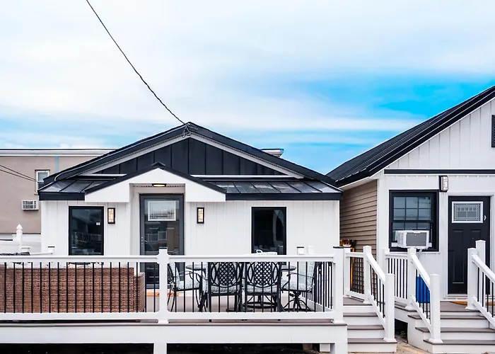 Coastal Sands Inn