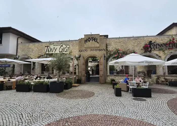 Castro Mesembria Boutique Hotel