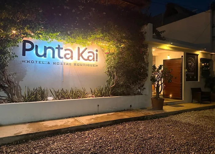Punta Kai Hotel & Hostal