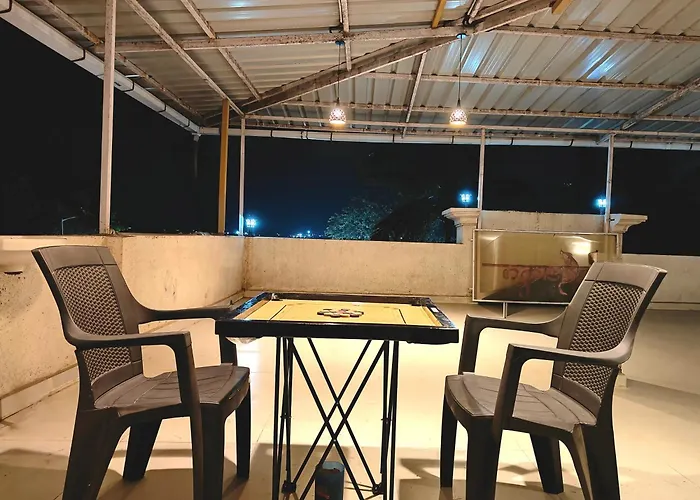 Sukhakarta Holiday Home