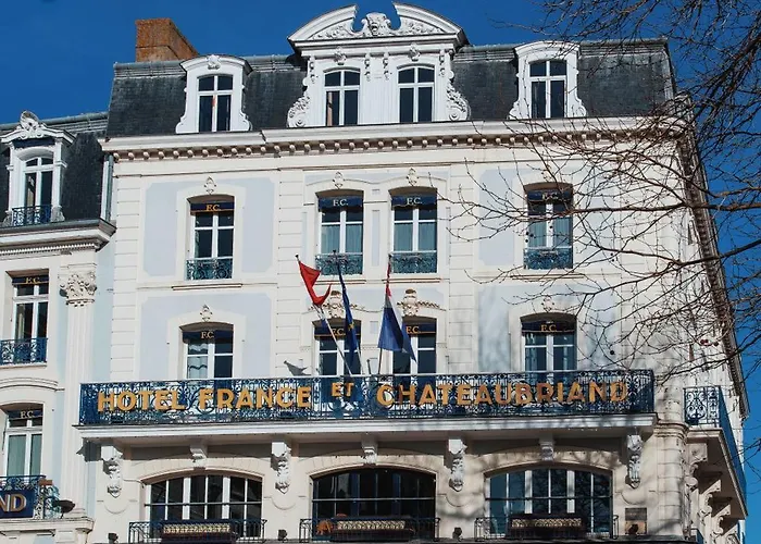 Hotel France Et Chateaubriand