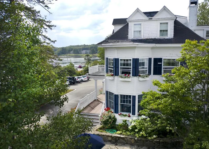 Kennebunkport Inn
