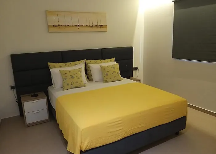 Claris B&B - Hostel
