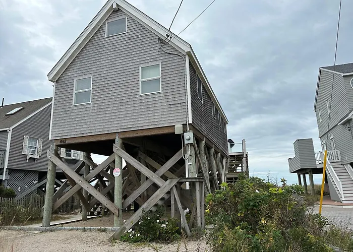 Pet-Friendly Private Beach Oceanfront Cottage