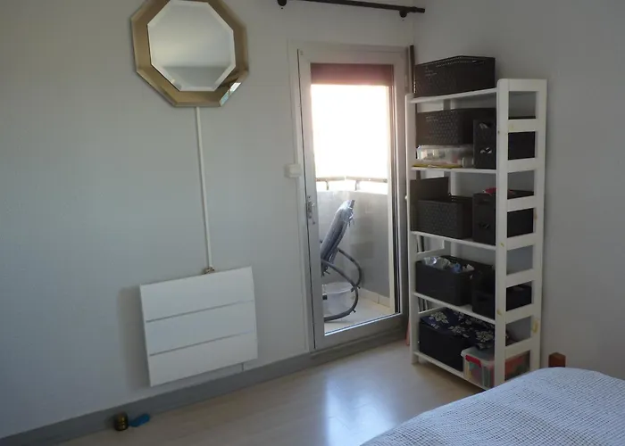 T2 climatisé, vue Mer totale, 300m des Déferlantes , 2pers, parking privé, Wifi fibre, proche des commerces, Kanumera Barcarès
