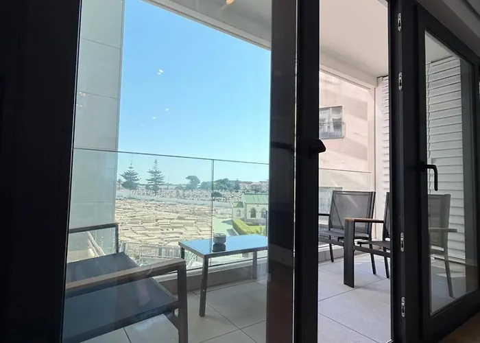 Holiday Studio Apartment Near The Beach And City Centre