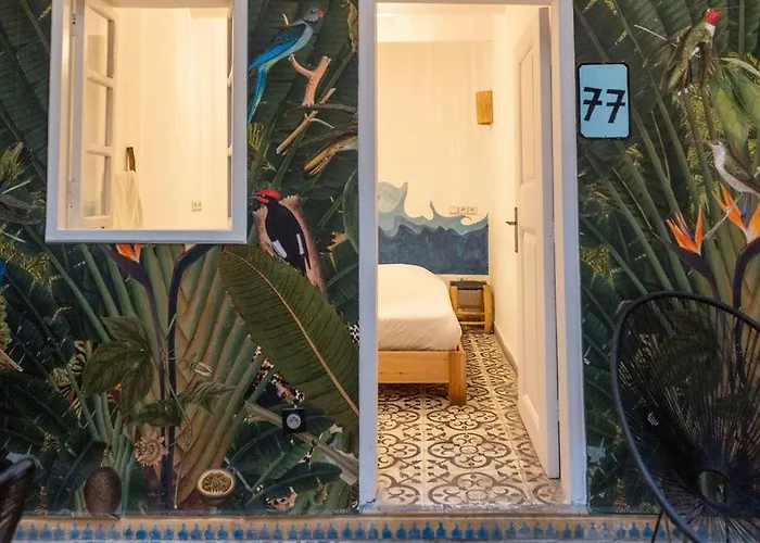 Hostel La Smala