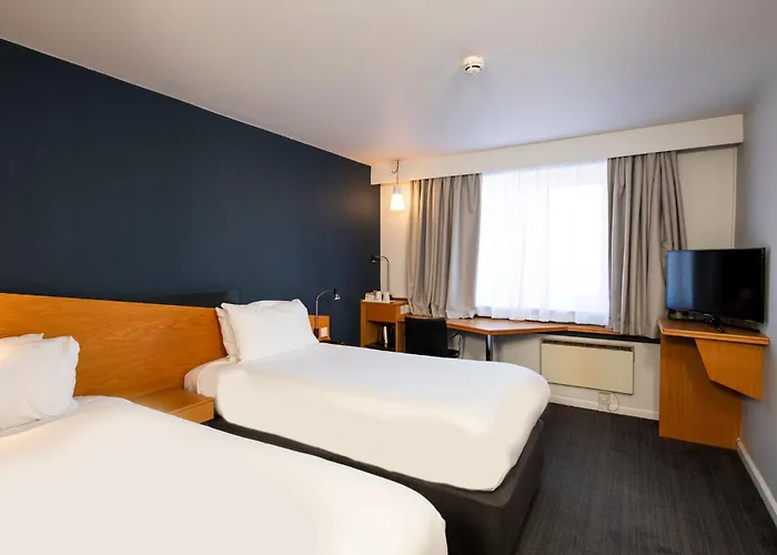 Holiday Inn Express Hamilton By Ihg