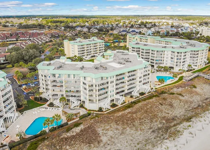 Litchfield Beach & Golf Resort