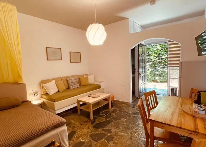 Villa Georgia Eco Apartments & Suites