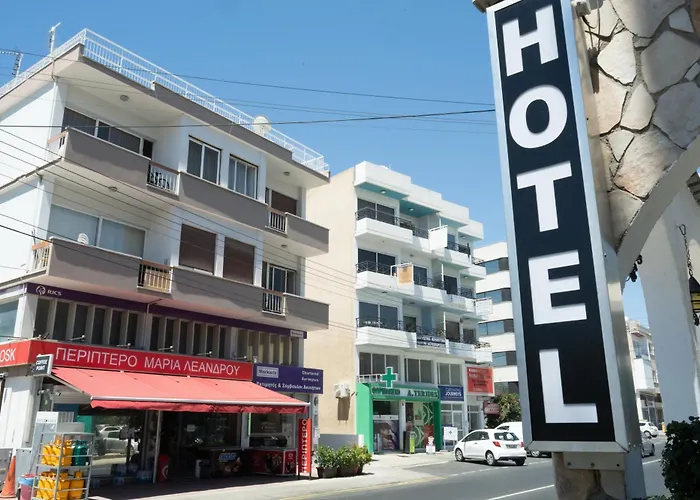 Le Village Hotel