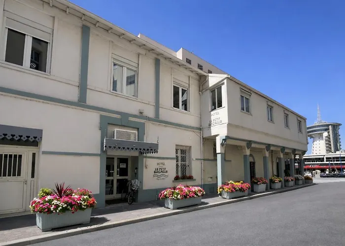 Hotel Le Petit Baigneur Palavas Plage