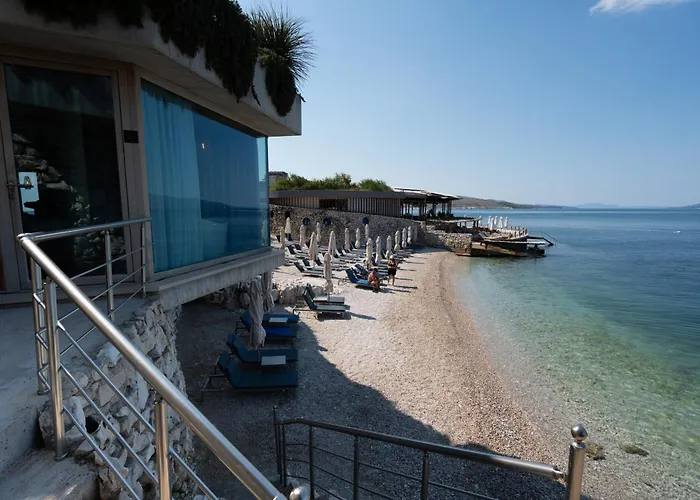 Buze Boutique Hotel