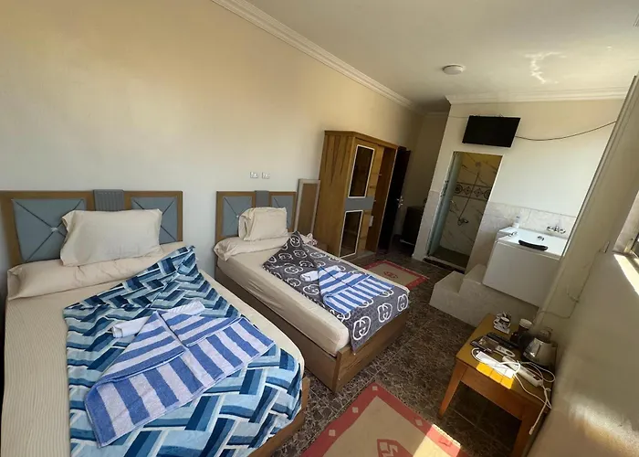 Energy Of Pyramid Hotel