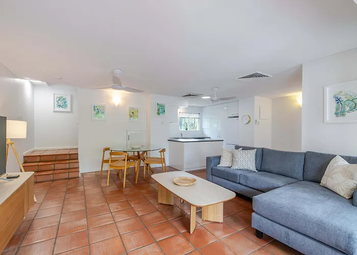 Balboa Apartments