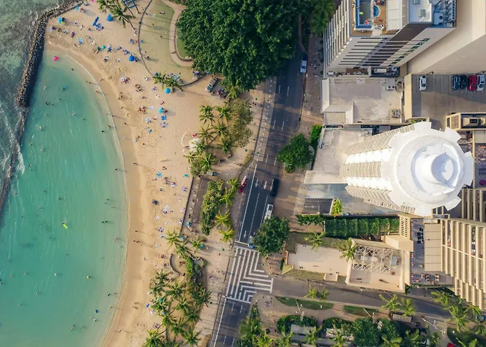 Waikiki Circle Hotel By Castle