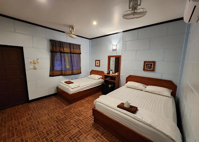 Coral Resort & Bungalows