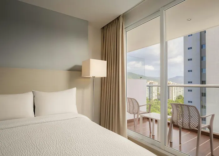 Courtyard By Marriott Santa Marta Resort