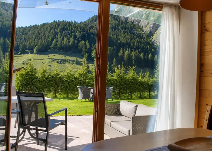 Garni Hotel Rosengarten B&B