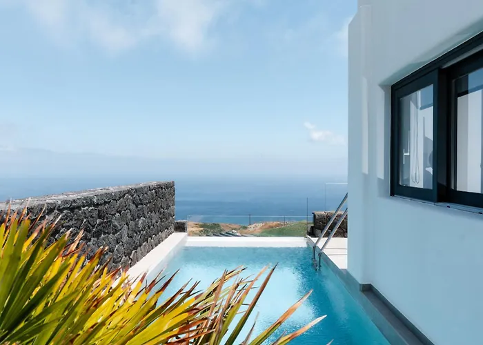 Santanna Luxury Suites