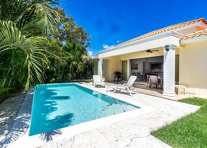 Villas Las Palmas, Ocean Village!
