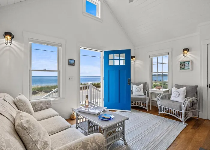 Sandy Beach Cottage On Wellfleet Bay