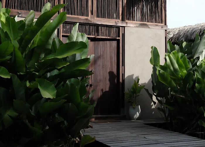 Unu Beach Hotel