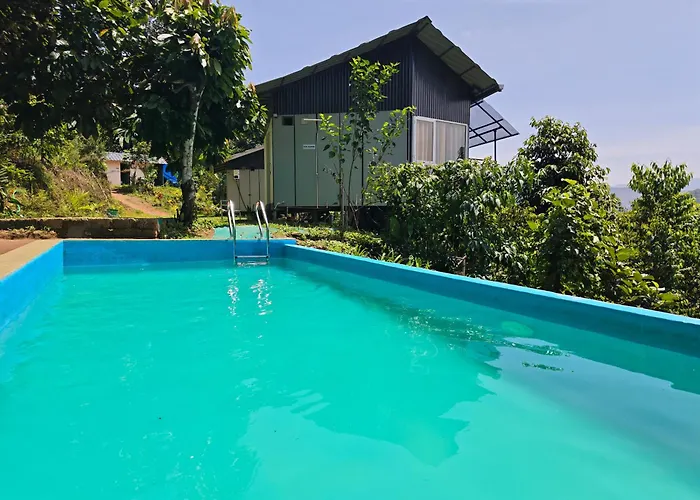 Serenehills Retreat With Hilltop Pool