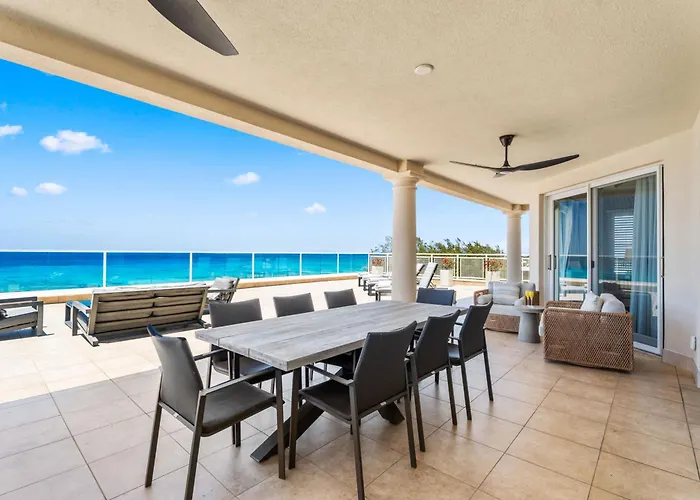 Luxury Penthouse At Sea Breeze #9