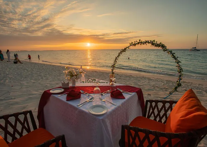 Beach Hot Dhigurah