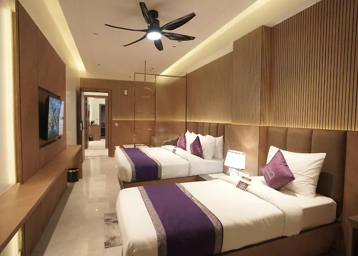 Balaji Palace Kashi - By Four Leaf Hotels
