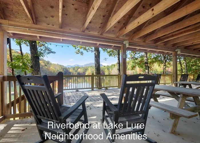 The Grouse House, Community Lake Access, Hot Tub & Huge Screened Porch